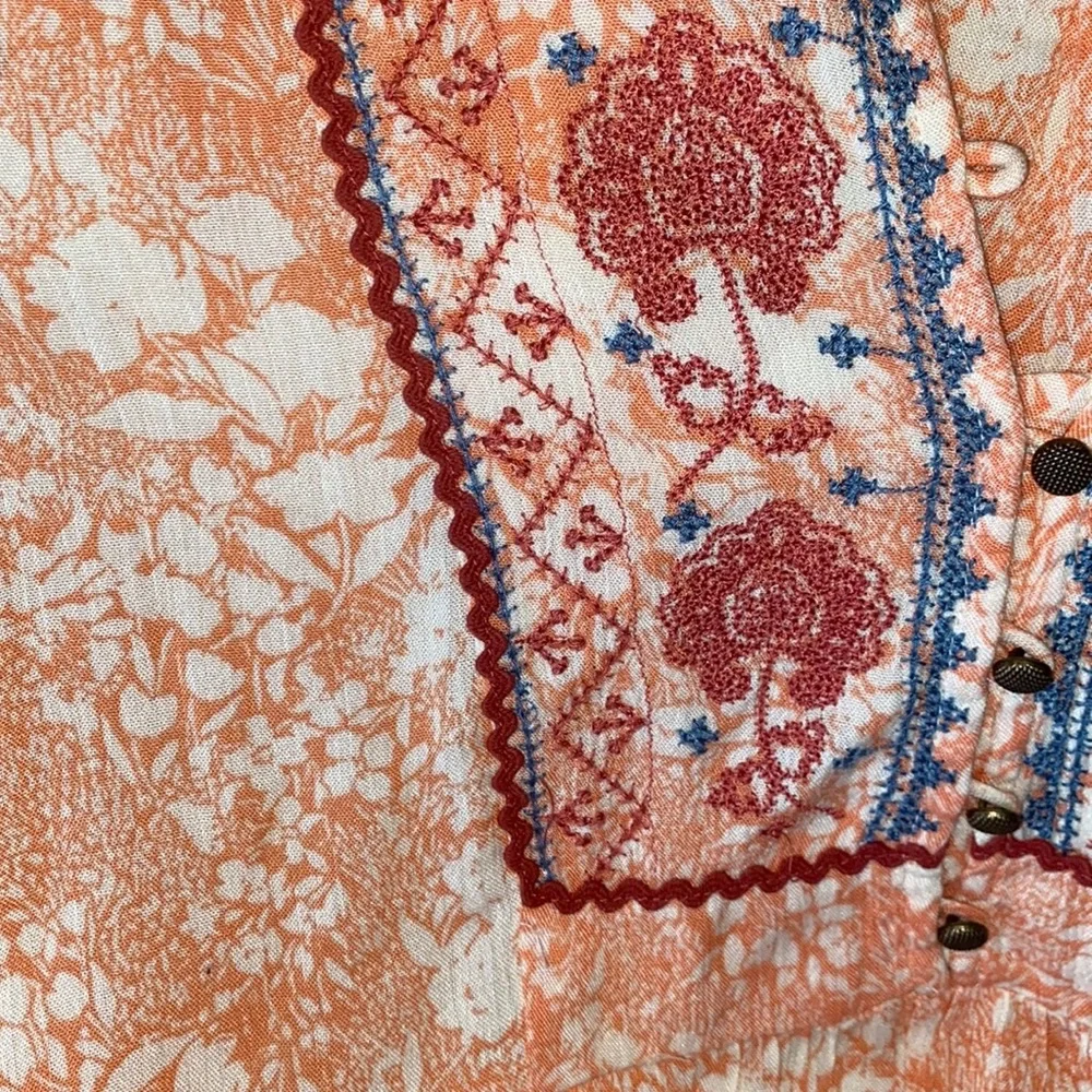 Anthropologie Claudia Floral Embroidered Baby Doll Top - S